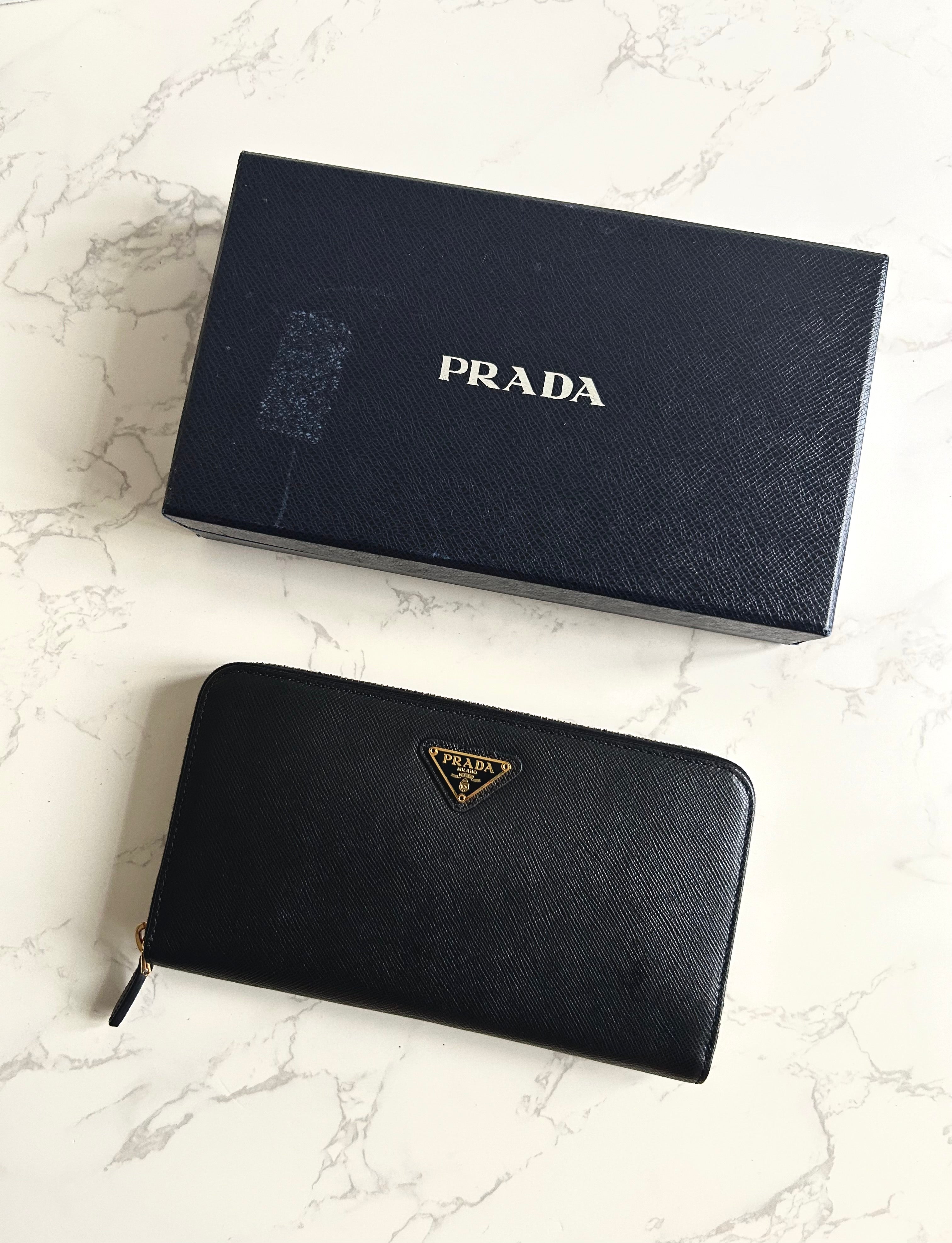 PRADA black gold triangle cowhide leather zipper long wallet/wallet/purse