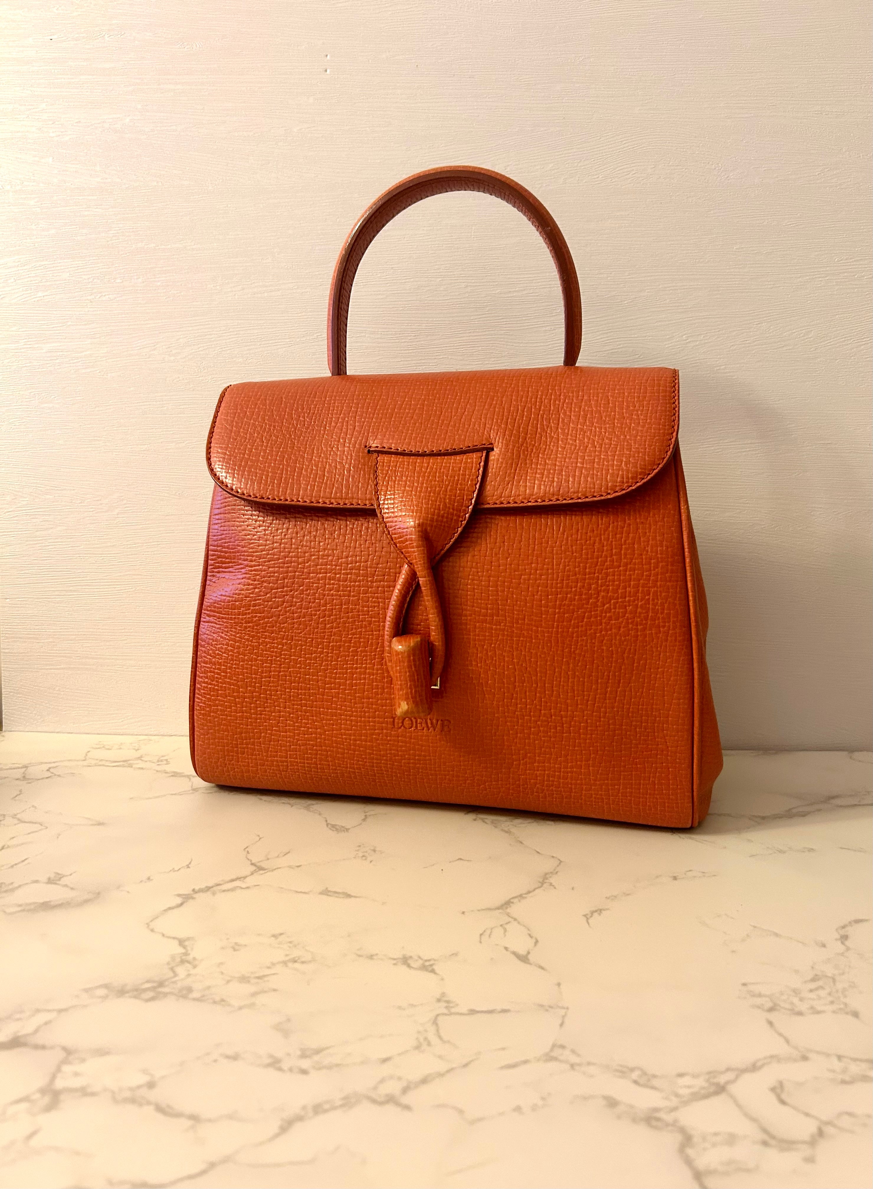LOEWE rare caramel brown rotating buckle dual-purpose side bag/oblique bag/handbag