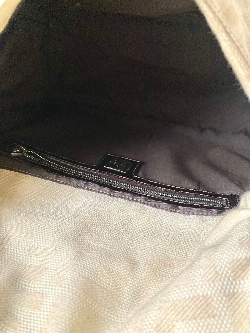 FENDI Zucchino white with brown old flower silver buckle large baguette underarm bag / side bag