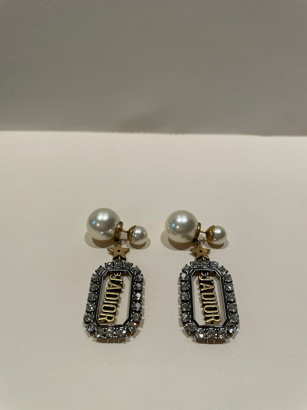 CHRISTIAN DIOR Rare Rhinestone Vintage Pearl Earrings