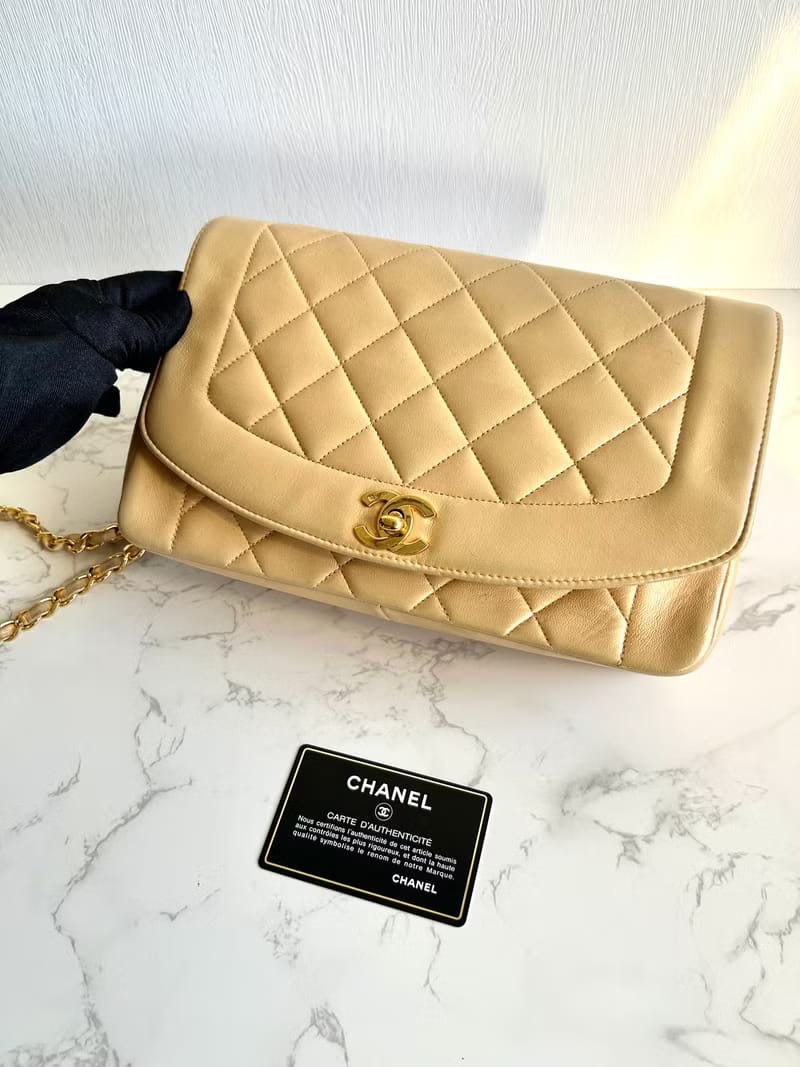稀有中古二手Chanel米杏色Diana 25黛妃包斜背包/側背包