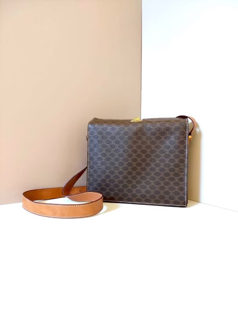 稀有中古二手Celine咖啡色老花金扣小豆腐盒子皮革腋下側背包