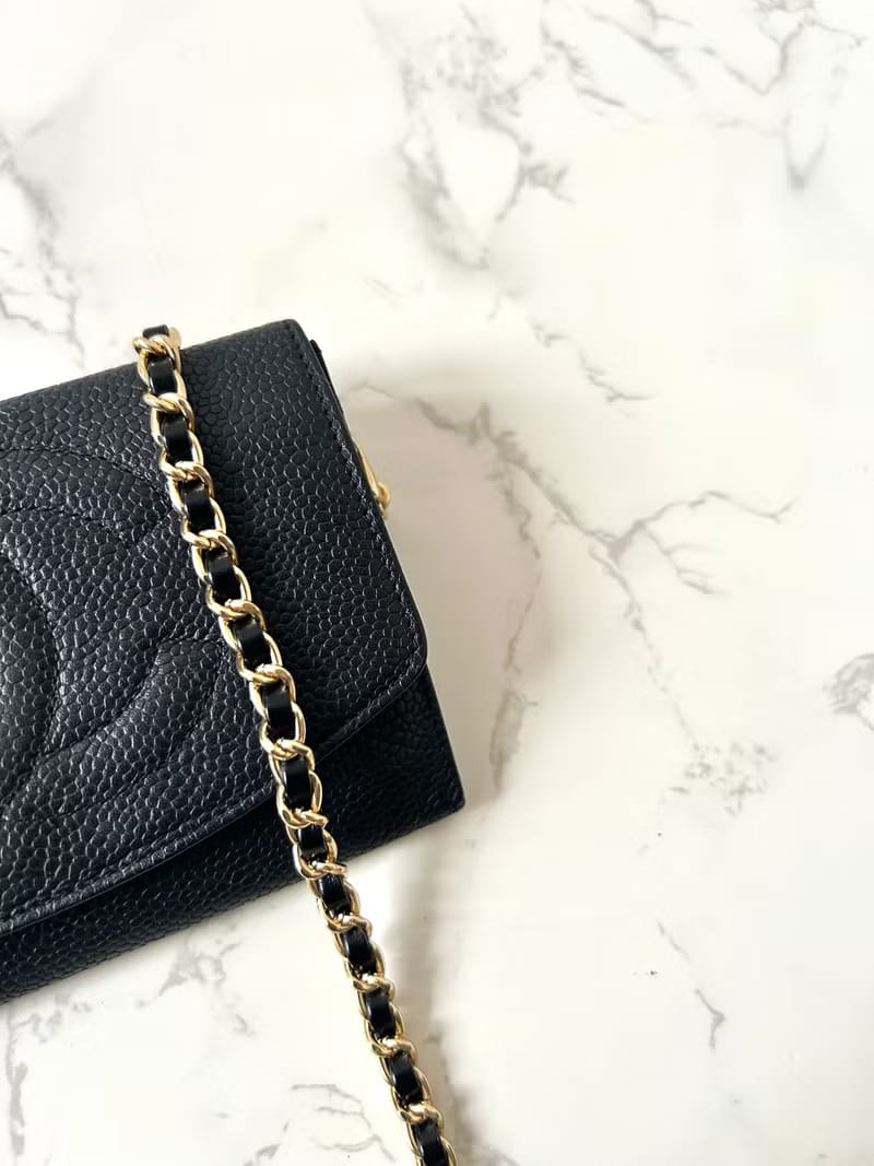 Second-hand Chanel Black Caviar Crossbody Bag/Side Bag/Medium-Short Clip Handbag
