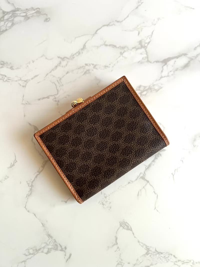 Second-hand Celine coffee-colored old flower leather clasp gold short wallet card holder