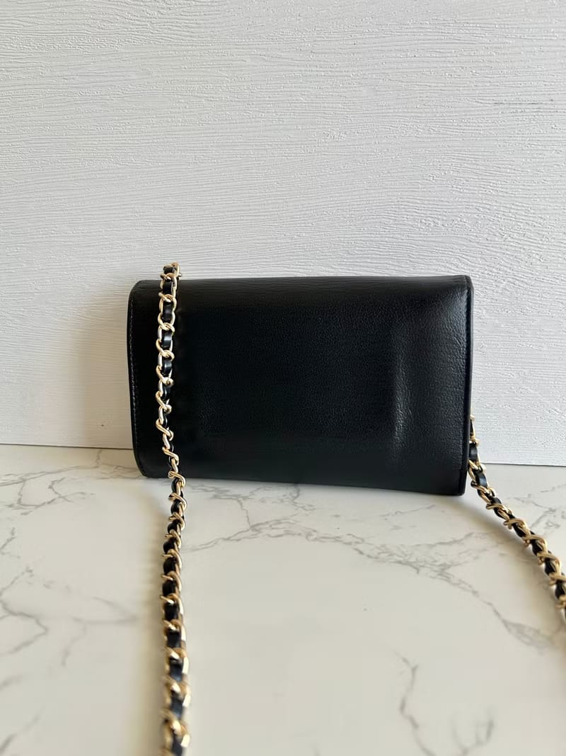 Rare second-hand Chanel black wallet short wallet / wallet shoulder bag / crossbody bag