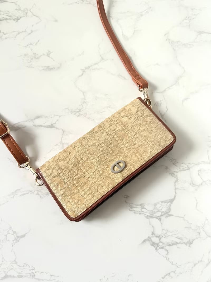 Rare second-hand Dior earth-tone monogram shoulder bag/crossbody bag/long wallet