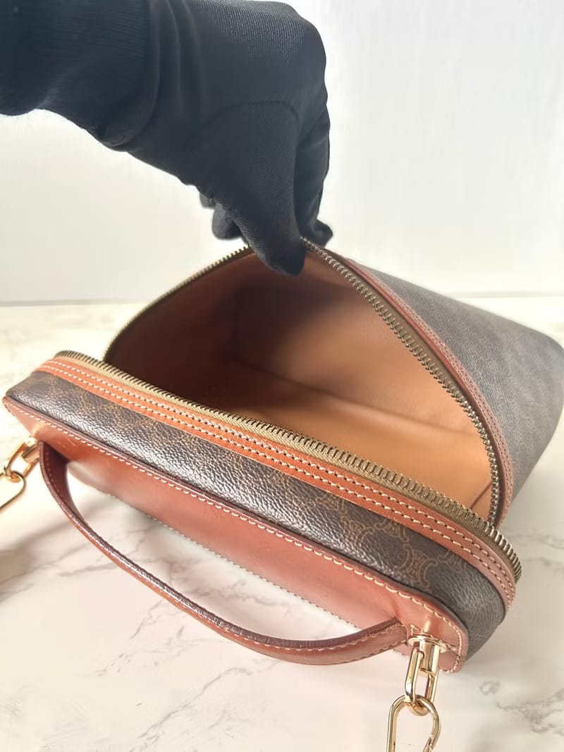 Rare second-hand Celine navy blue Arc de Triomphe leather shoulder bag/shoulder bag