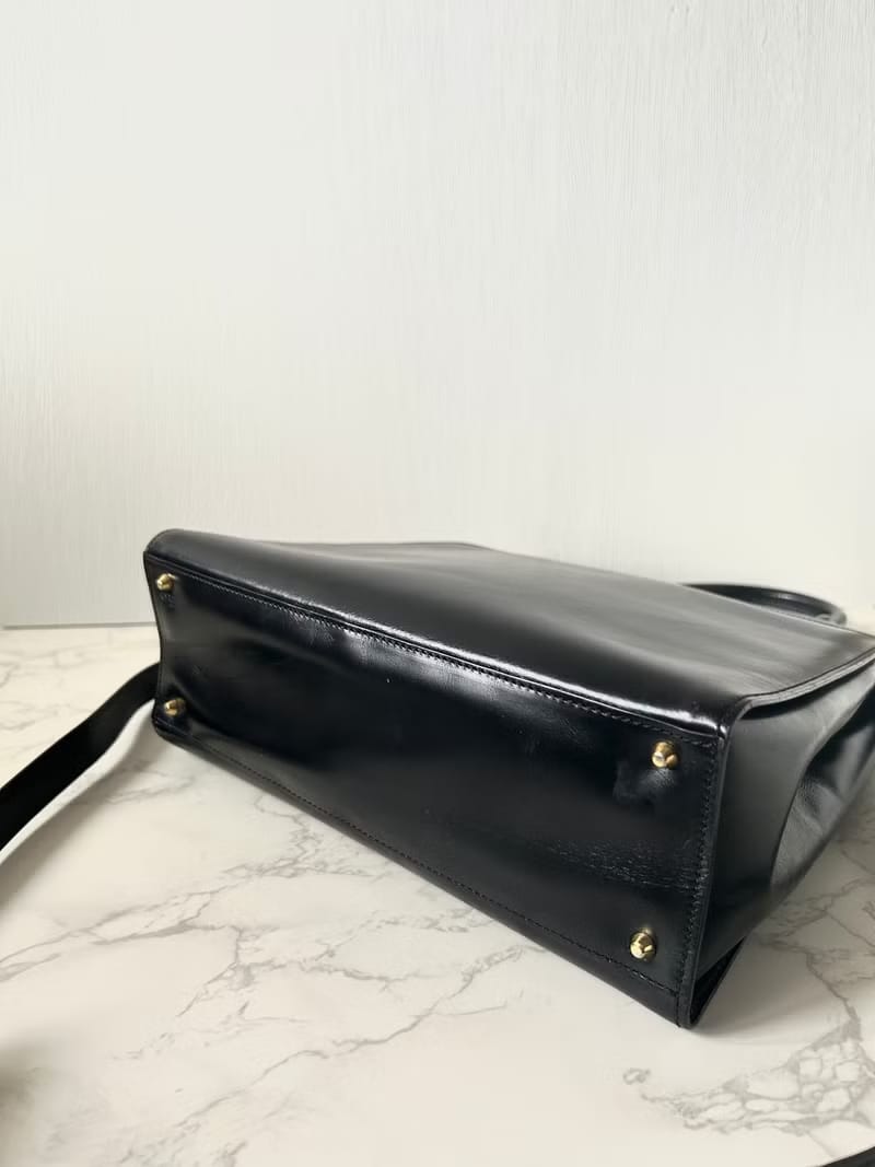 稀有中古二手Loewe黑色金扣凱莉側背包/斜背包/單肩包