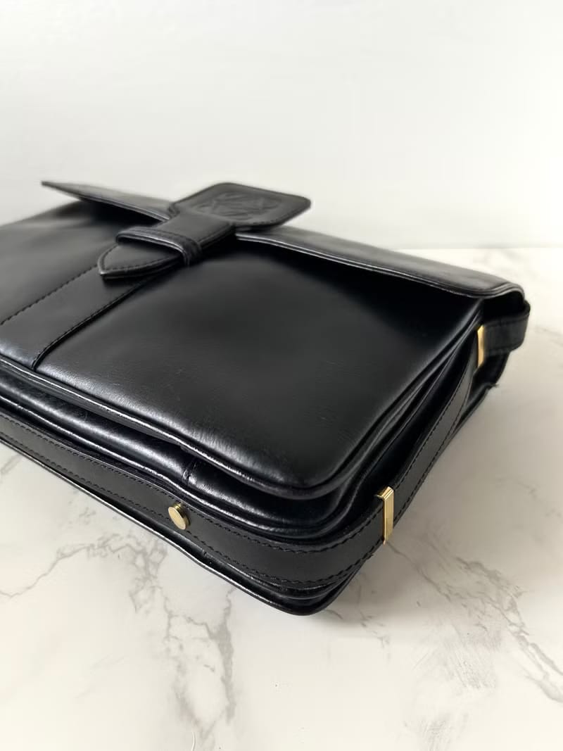 Rare second-hand Loewe black simple side backpack/crossbody bag/shoulder bag