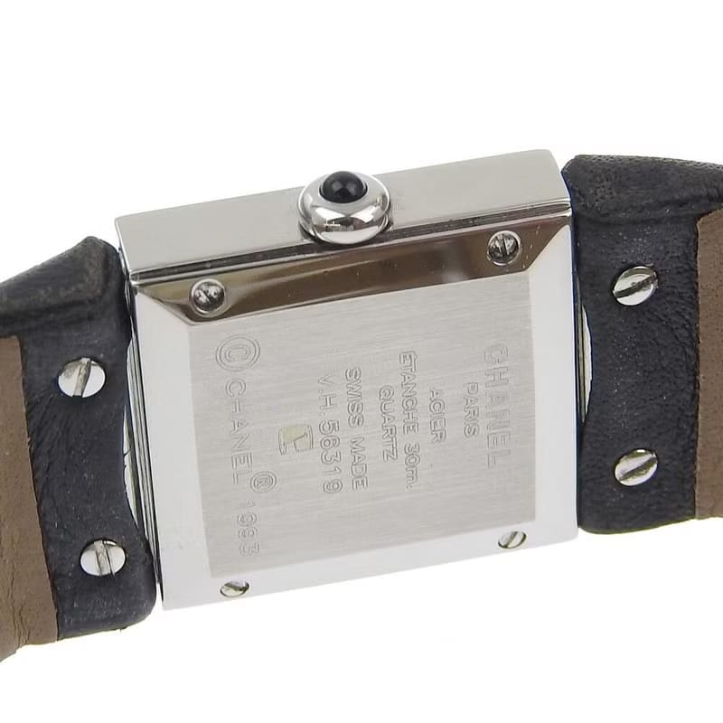 中古 Chanel Metalaase黑銀色石英古董手錶