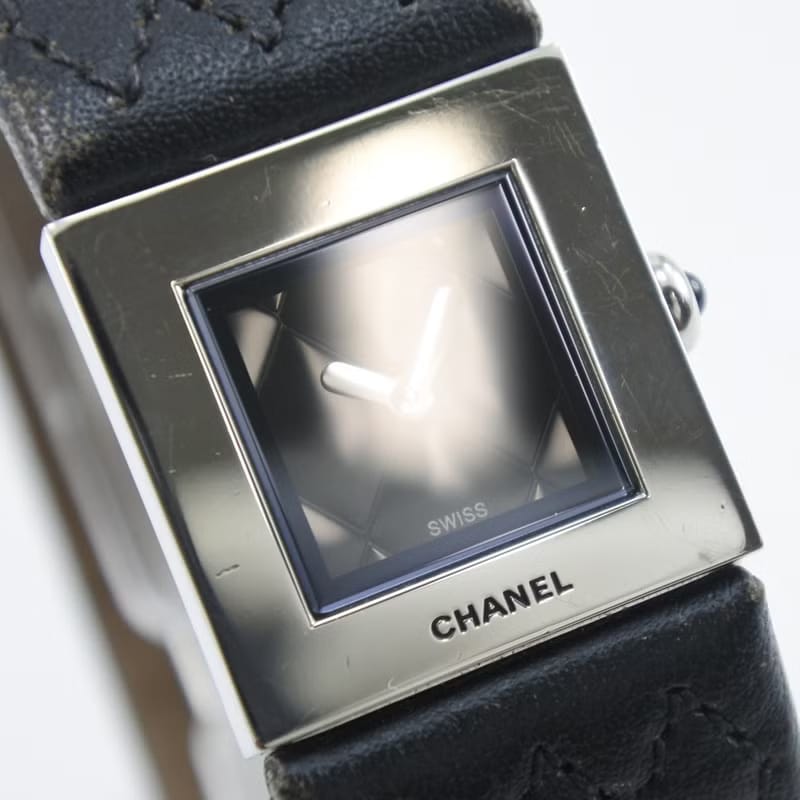 中古 Chanel Metalaase黑銀色石英古董手錶