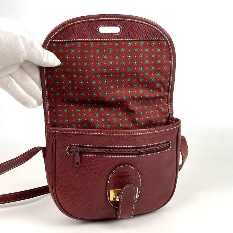 稀有中古二手Loewe金扣酒紅色馬鞍古董側背包/單肩包