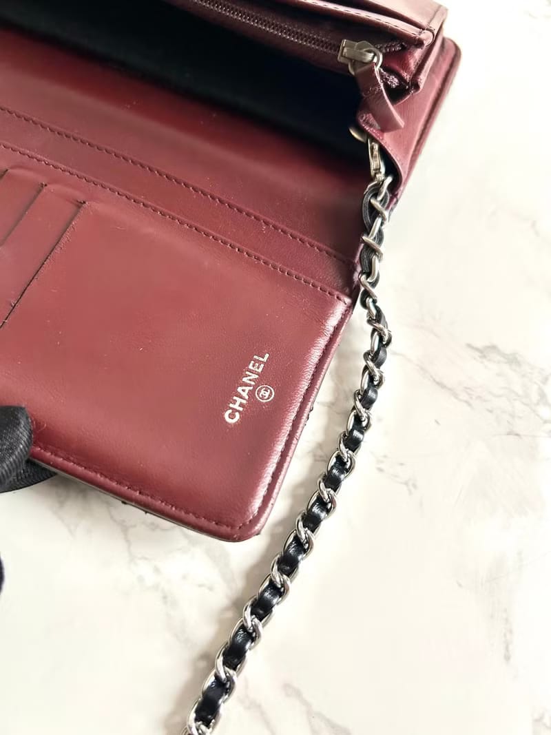 Second-hand Chanel black leather WOC long wallet crossbody bag/side bag/shoulder bag