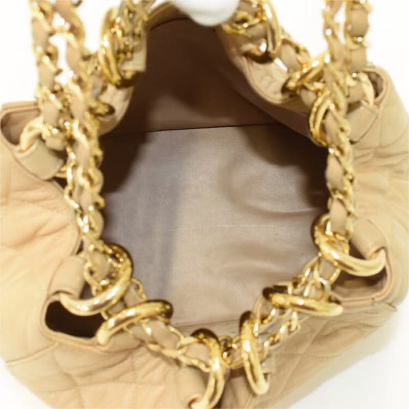 Chanel Vintage Beige Matelassé Bucket Bag/Shoulder Bag/Crossbody Bag
