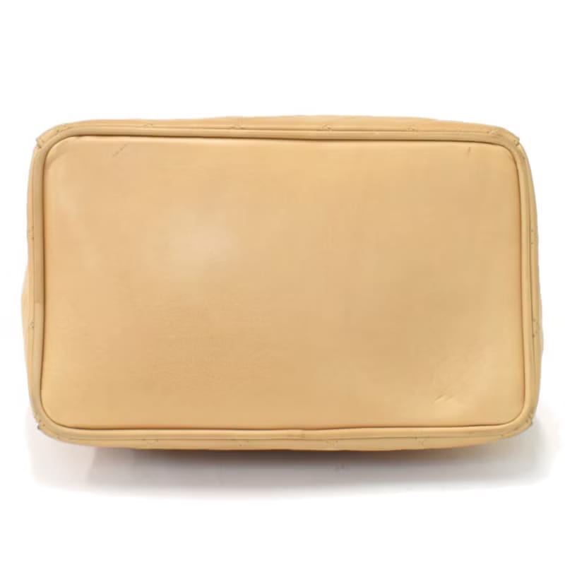 Chanel Vintage Beige Matelassé Bucket Bag/Shoulder Bag/Crossbody Bag