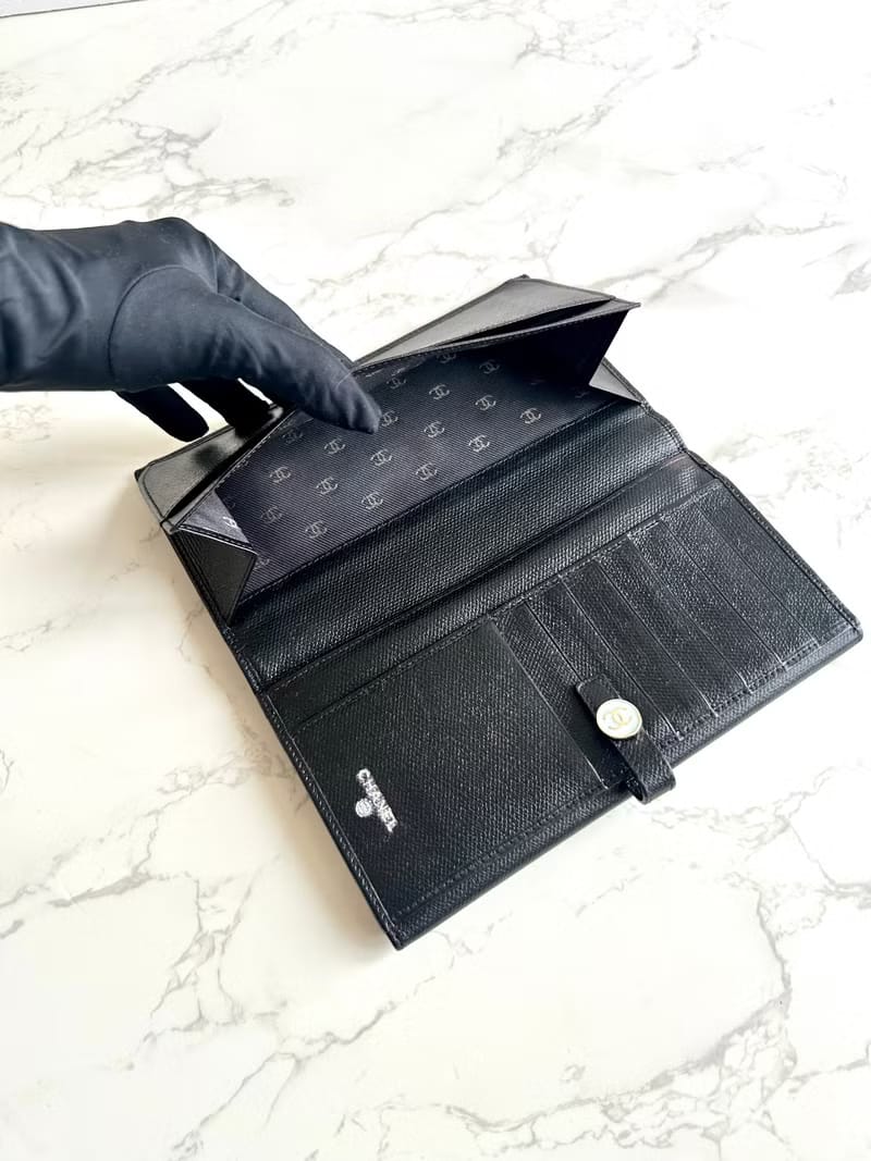 Chanel黑藍色皮革拼色長夾/皮夾錢包