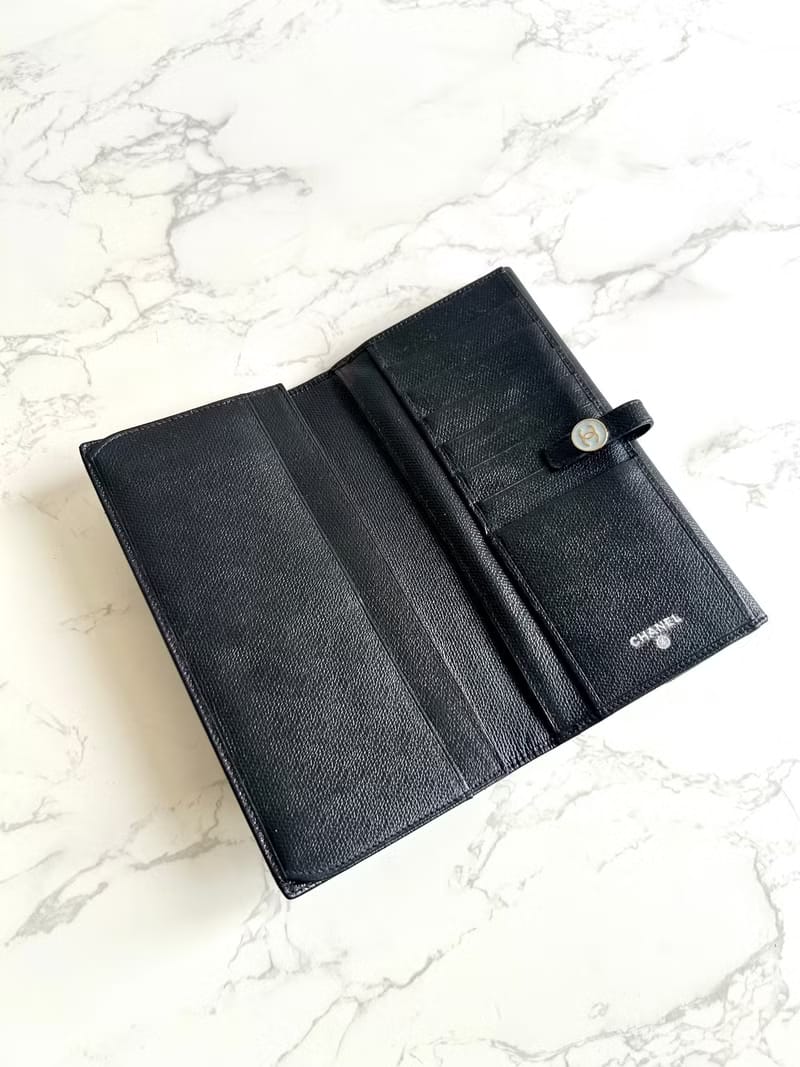 Chanel黑藍色皮革拼色長夾/皮夾錢包