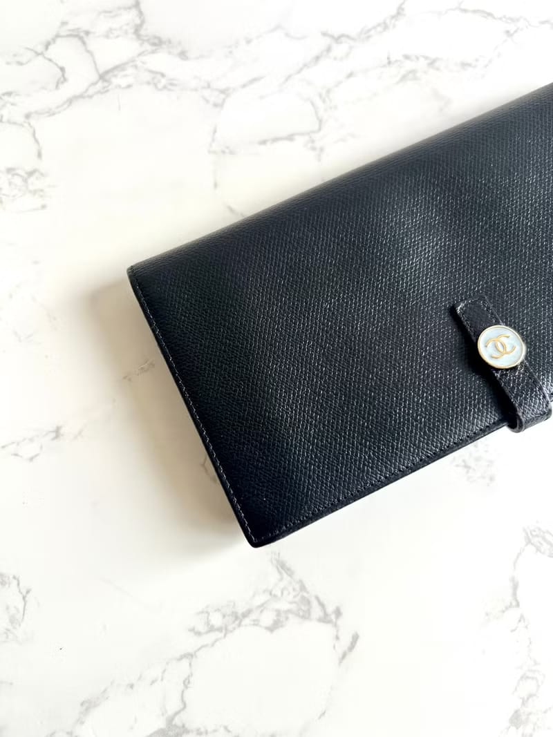 Chanel黑藍色皮革拼色長夾/皮夾錢包