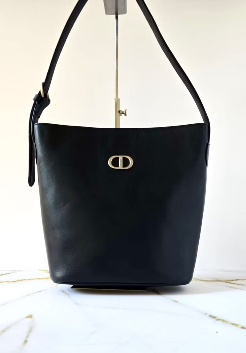Dior Montaigne黑藍色極簡水桶包/托特包/側背包