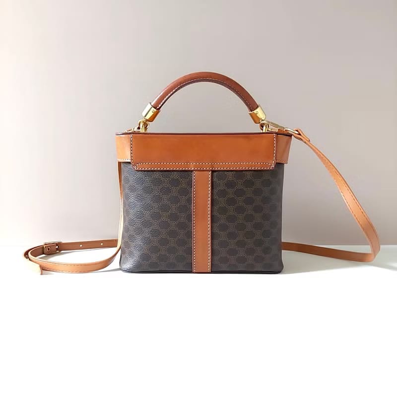 Celine coffee-colored old flower leather cosmetic chain shoulder bag/side bag/oblique bag