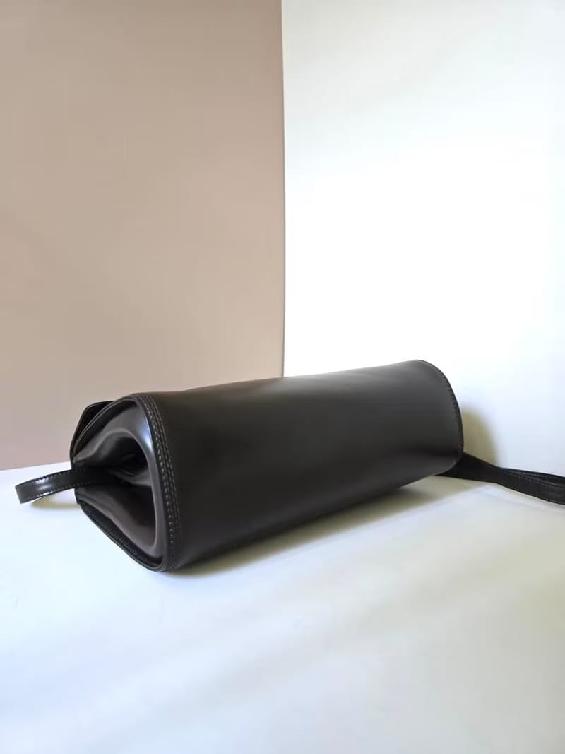 Loewe咖啡色凱莉包復古包皮革側背包/斜背包/單肩包