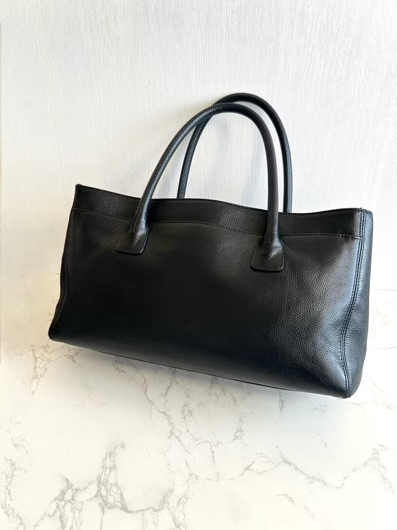 Chanel黑銀Executive Tote復刻托特包/單肩包/側背包