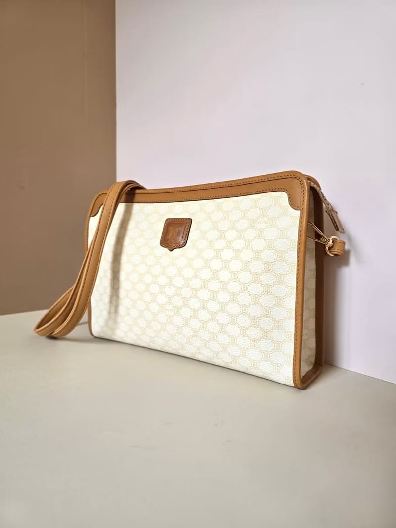 Celine white old flower leather side backpack/oblique backpack/shoulder bag