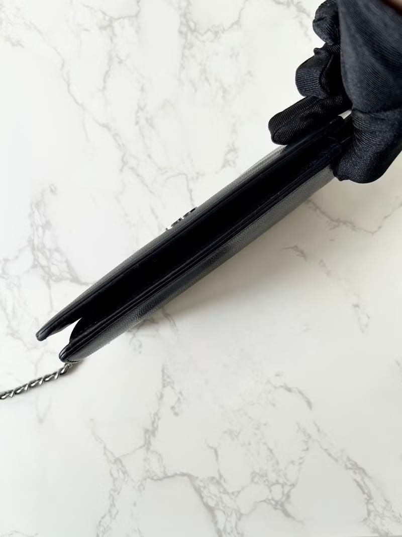 Chanel黑色魚子醬皮革WOC長夾錢包斜背包/側背包/單肩包