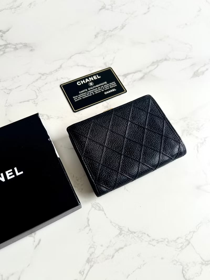 Chanel黑藍色皮革拼色長夾