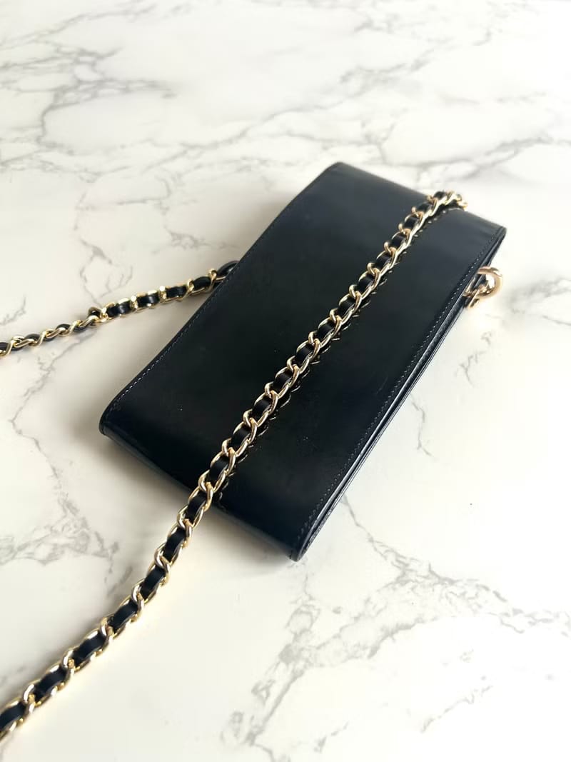 稀有中古二手Chanel黑色漆皮斜背包/單肩包/側背包