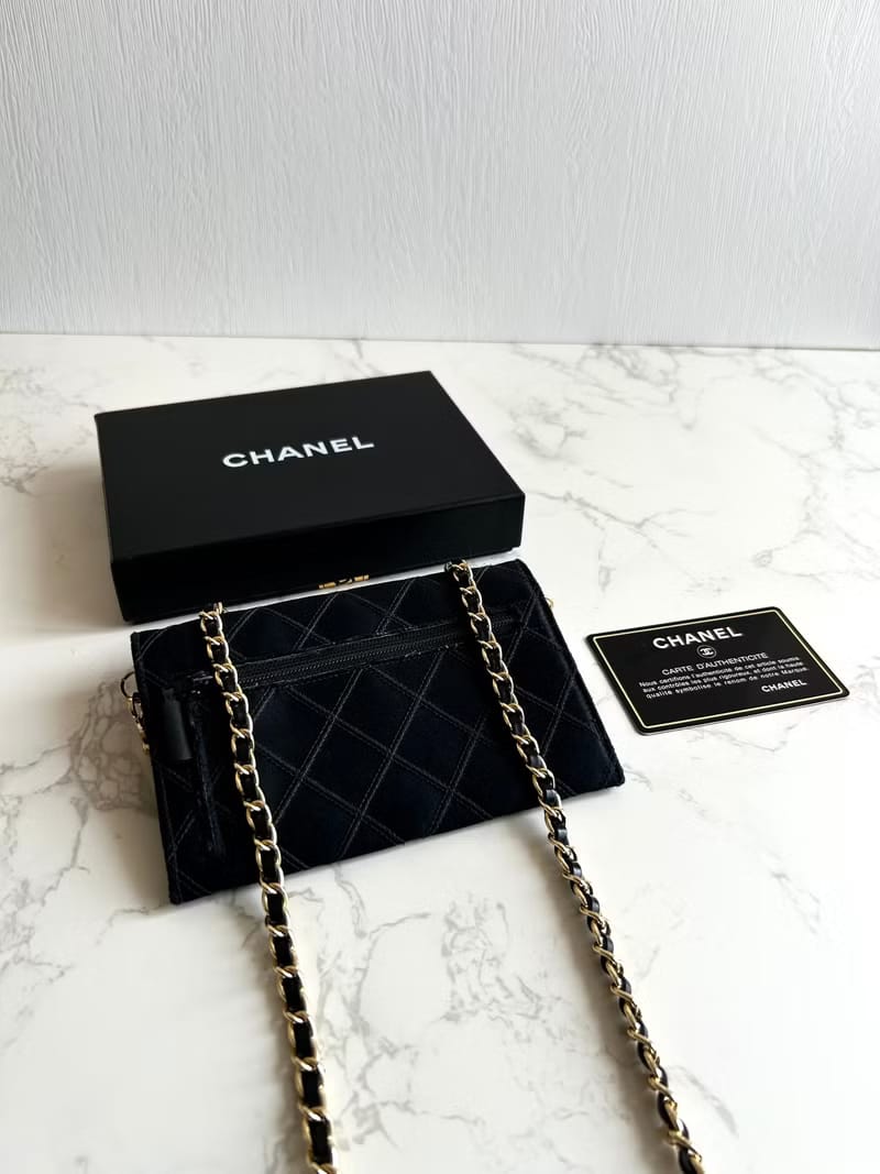 Chanel 黑色絲絹水鑽斜背包/單肩包/側背包