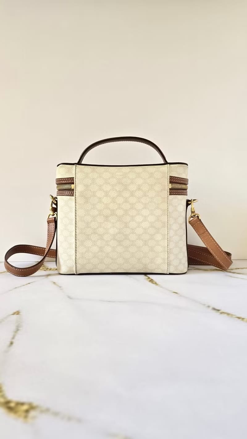 Celine白色老花甜甜圈Vanity盒子包/斜背包/側背包/單肩包