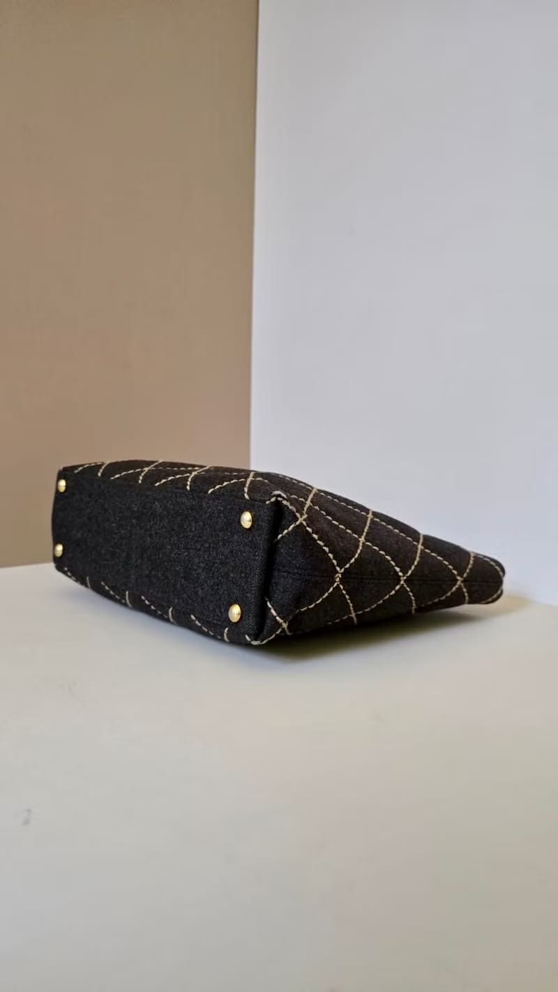 Rare Pre-owned Chanel Black Wild Stitch Tweed Chain Vivian Tote/Shoulder Bag/Crossbody Bag