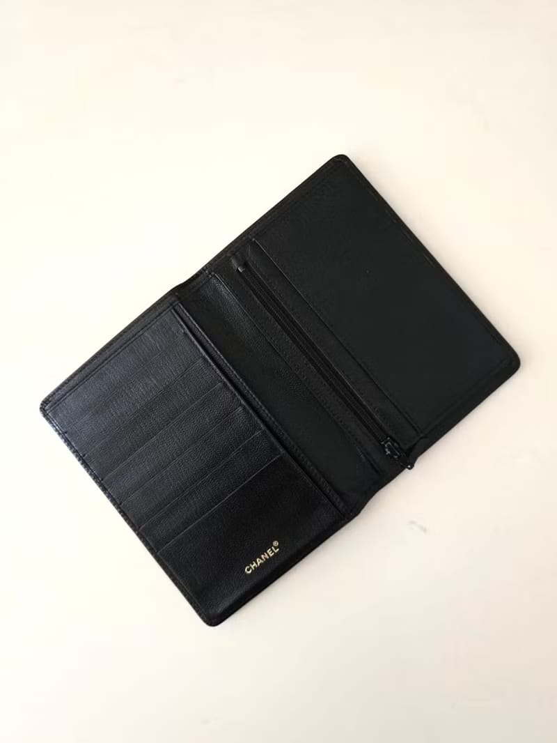Chanel black leather midi/short clip/wallet