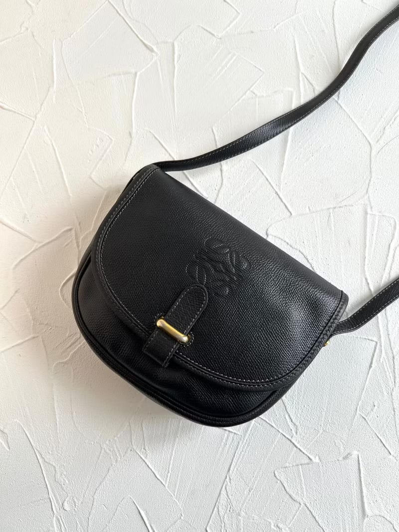 Loewe黑金色馬鞍側背包/斜背包/單肩包