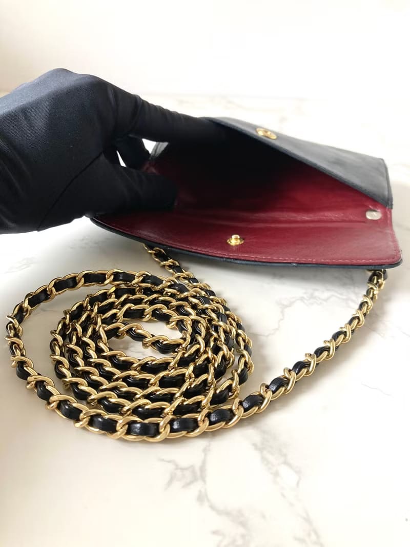 Chanel黑色小羊皮革斜背包/單肩包/側背包