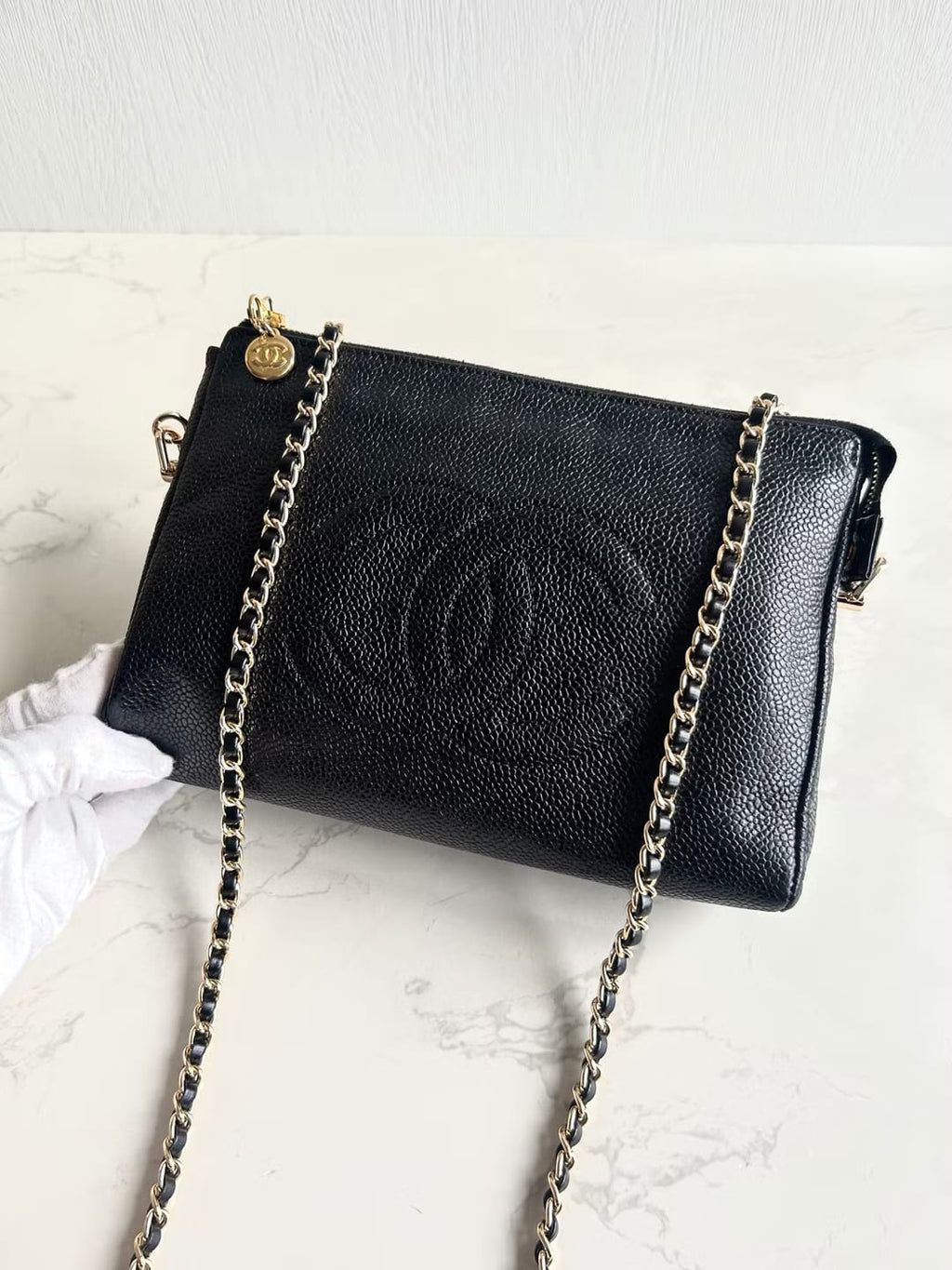 Chanel Black Caviar Leather Crossbody/Shoulder Bag