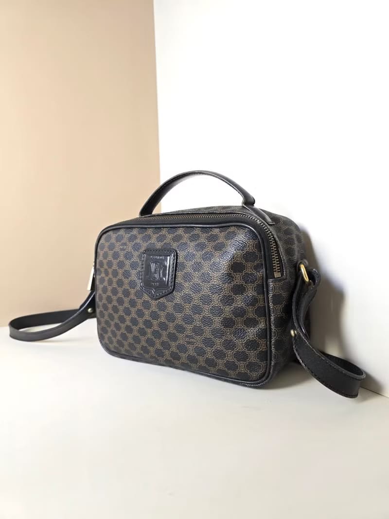 稀有中古二手Celine黑色老花皮革相機包/側背包/斜背包