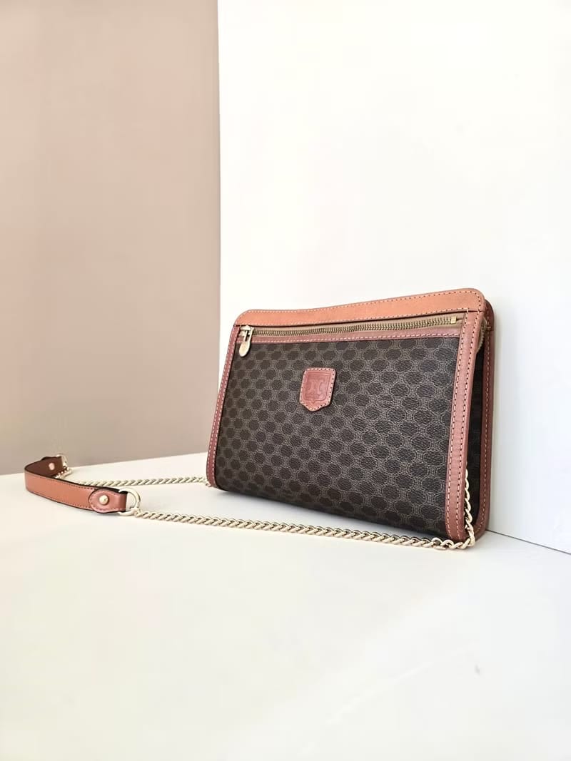Celine 啡杏色老花皮革斜背包/側背包