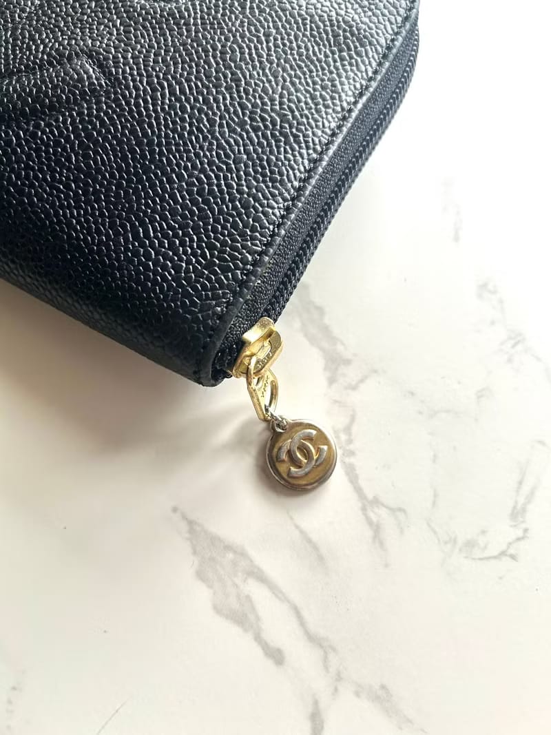 Chanel Black and Gold Caviar Leather Long Wallet/Purse/Wallet
