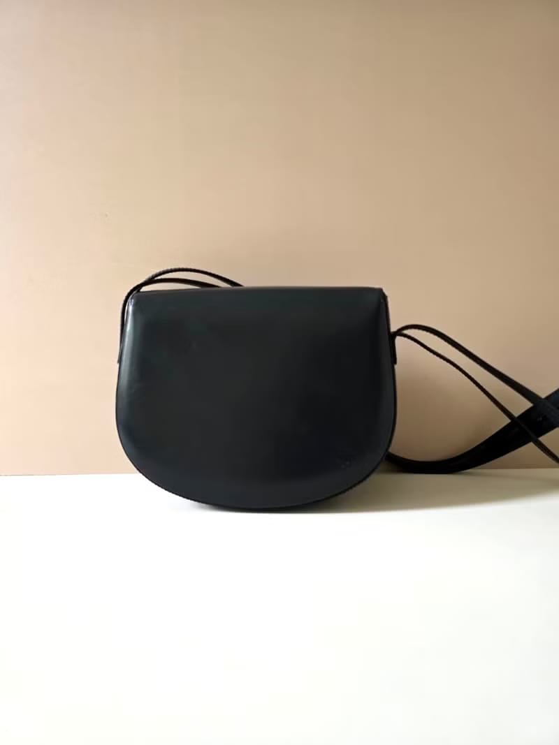 Loewe Museum Half Moon Bag/Side Bag/Messenger Bag/Shoulder Bag