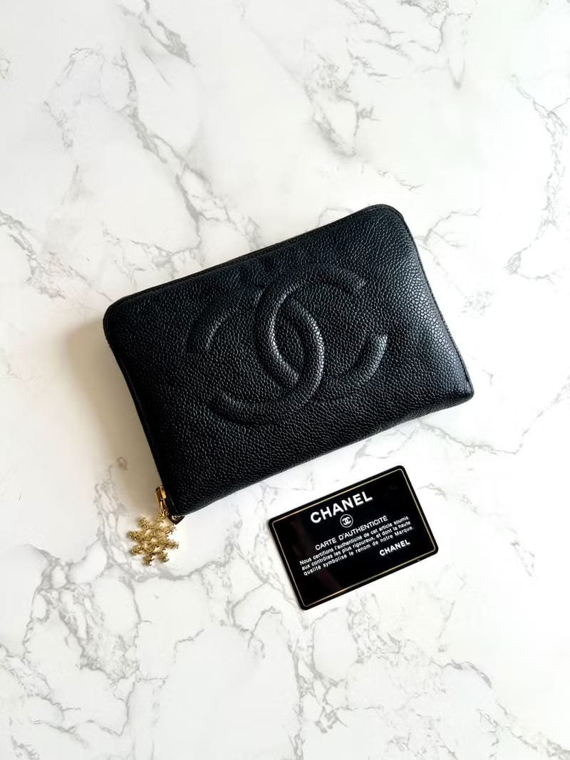 Chanel Black Caviar Long Wallet/Wallet/Phone Bag