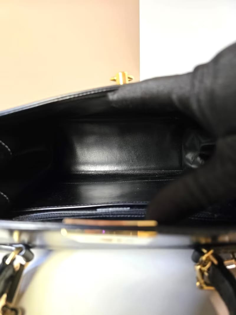 Celine black Kelly chain bag/crossbody bag/side backpack shoulder bag