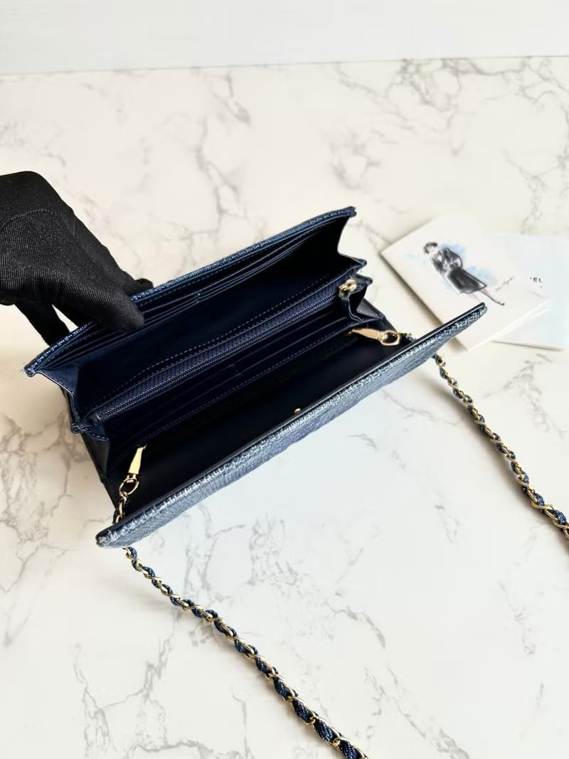 Chanel denim blue WOC side bag/oblique bag/long clip