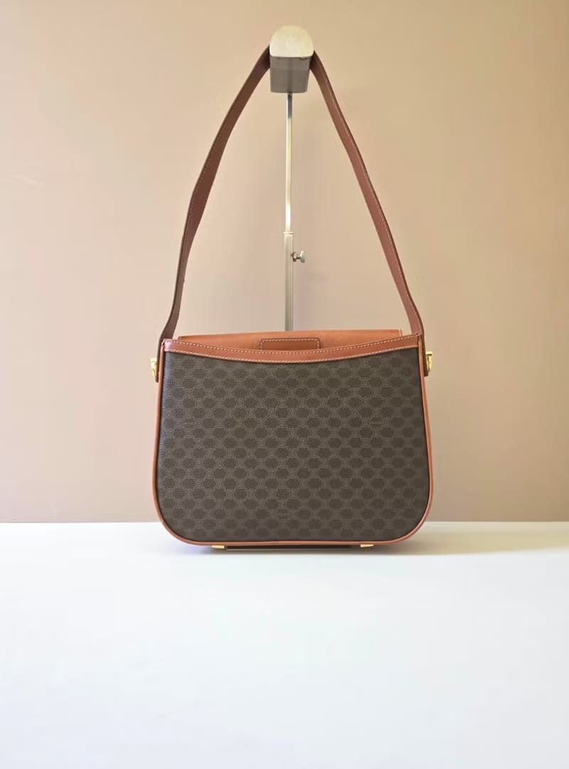 稀有中古二手Celine半月馬鞍咖啡色老花金扣皮革單肩包/側背包