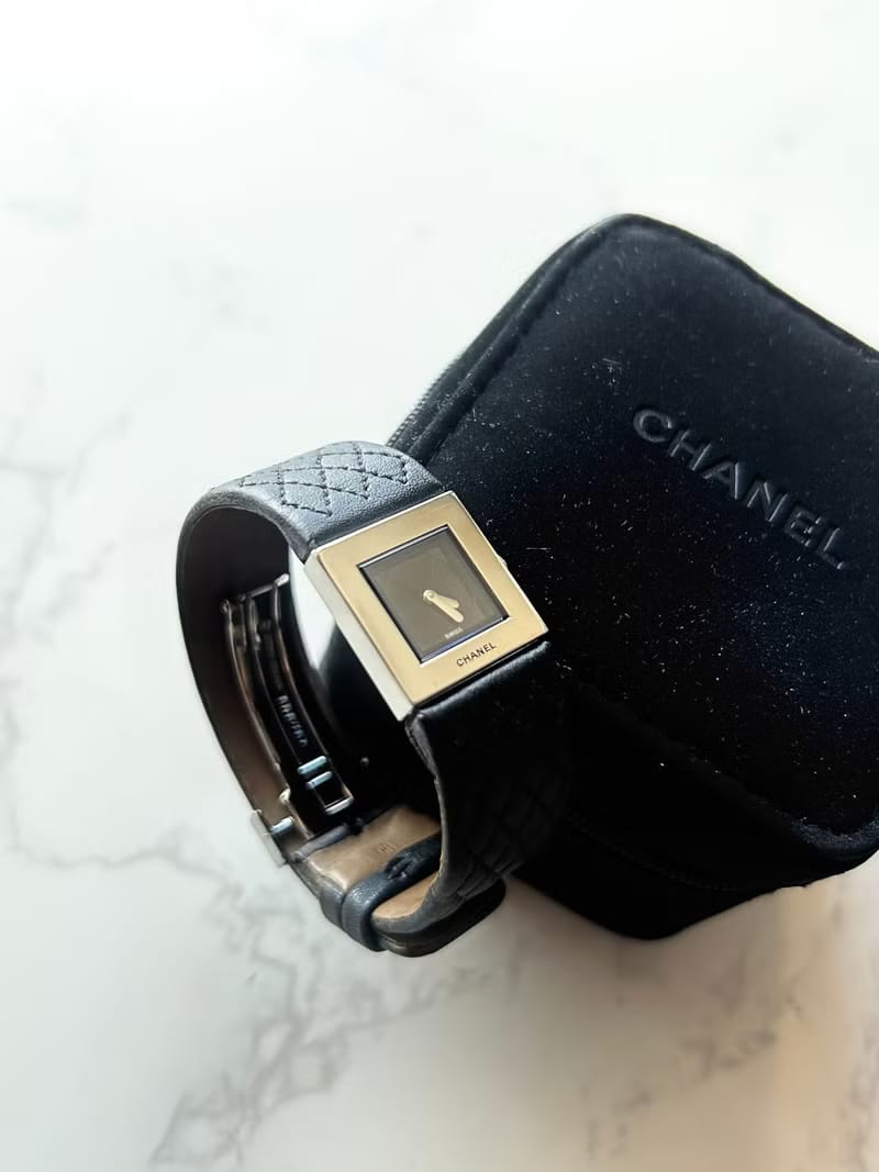 Chanel Matelassé Black and Silver Quartz Vintage Watch