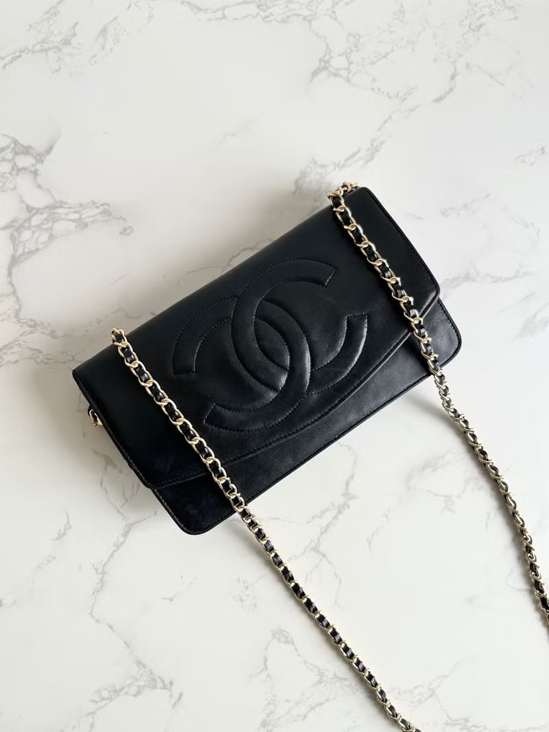 Chanel Black Lambskin Leather WOC Crossbody Bag/Wallet on Chain/Shoulder Bag