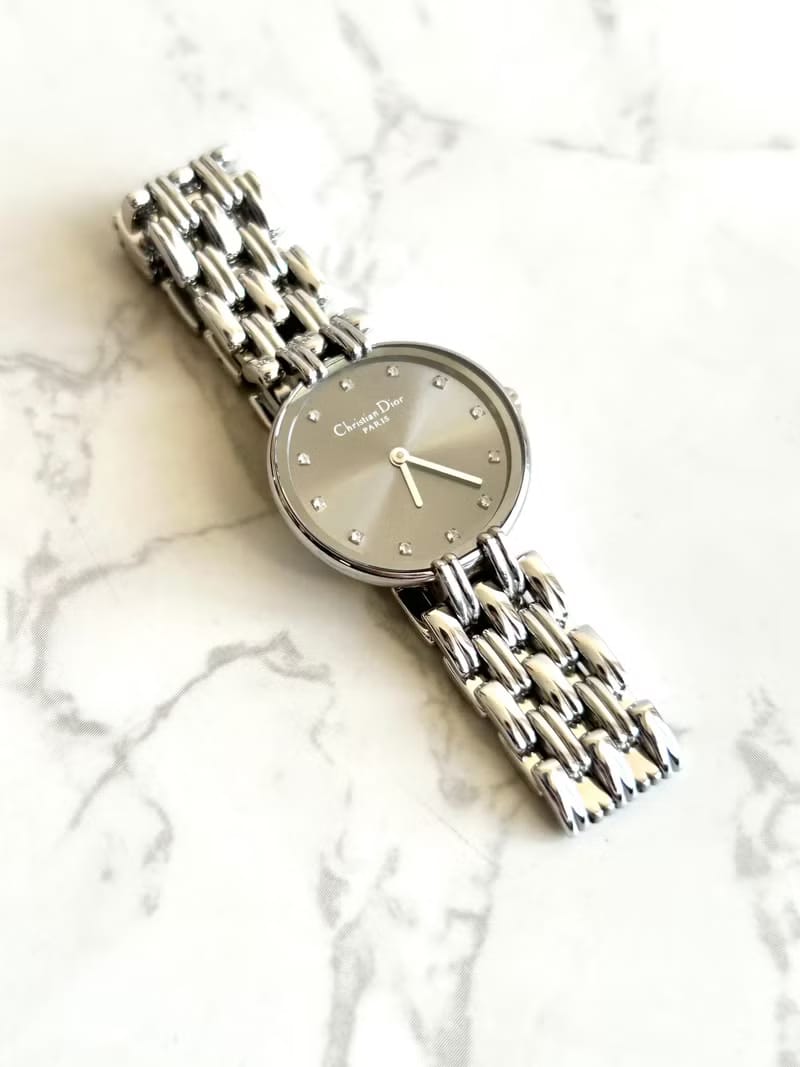 Dior灰銀色水鑽圓盤手錶/古董錶