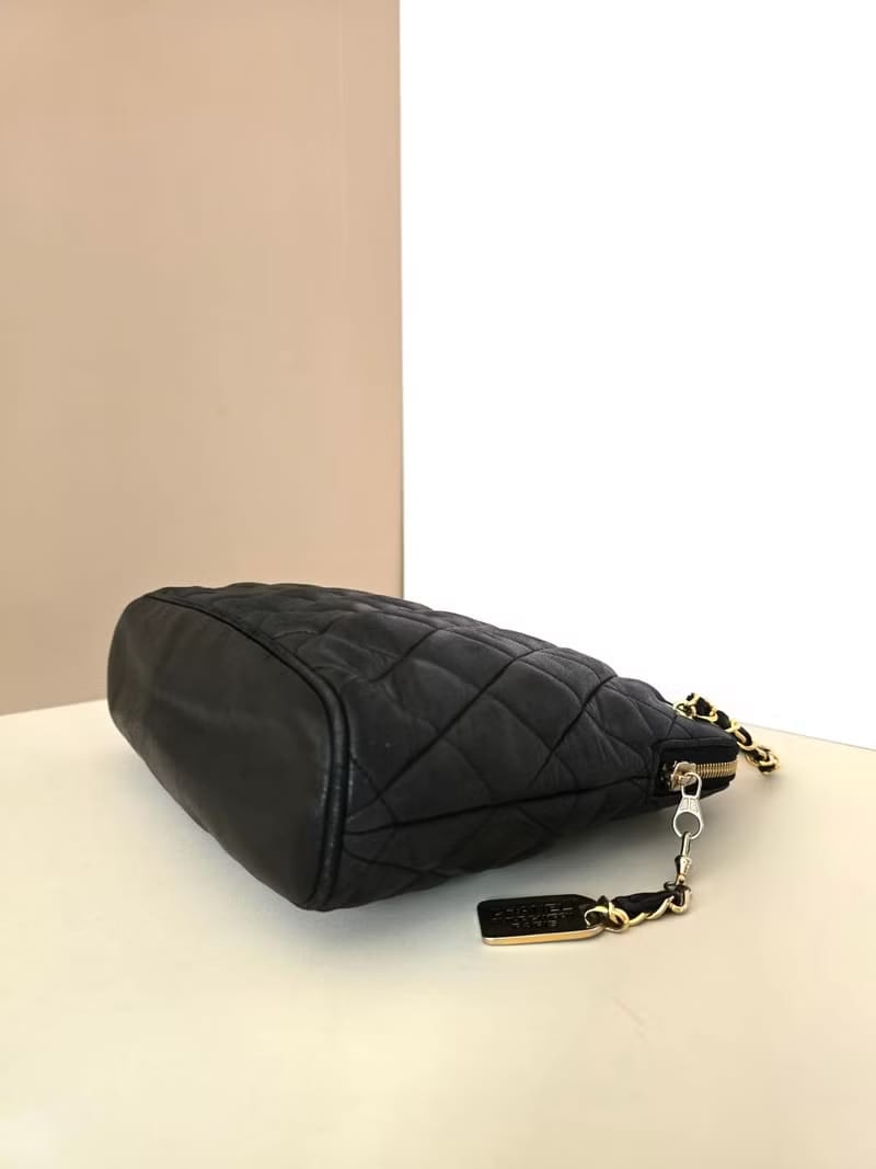 Chanel Black Matelassé Small Shell Leather Chain Bag/Shoulder Bag/Crossbody Bag