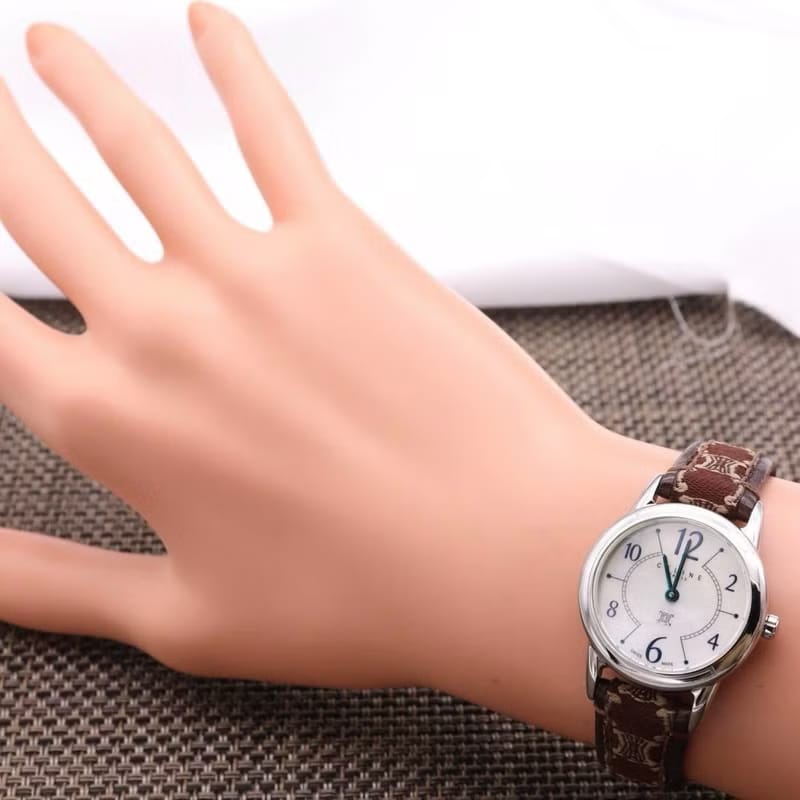 Celine凱旋門老花酒紅手錶/絕版古董錶/二手女裝腕